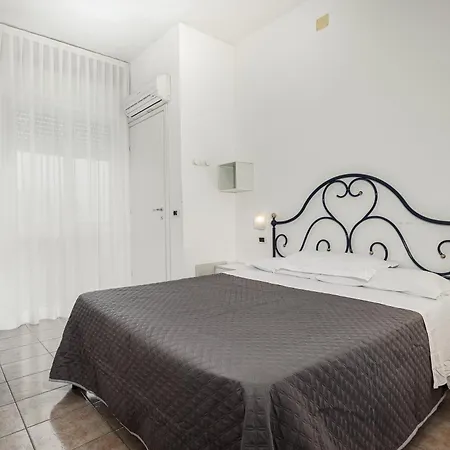 Bi Hotel Bellaria-Igea Marina Exterior photo