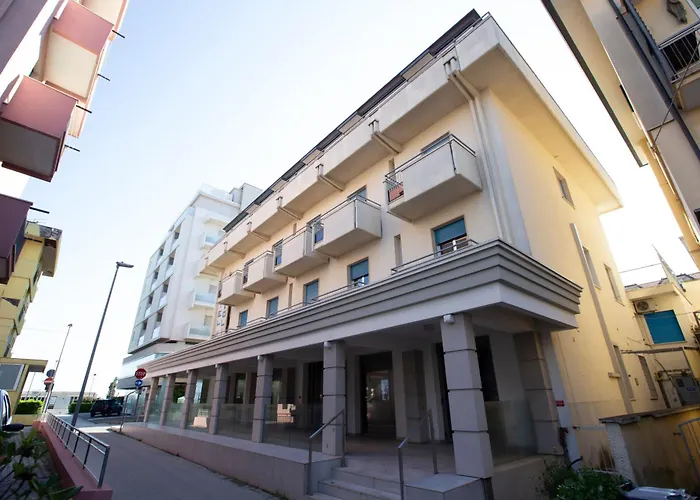 Bi Hotel