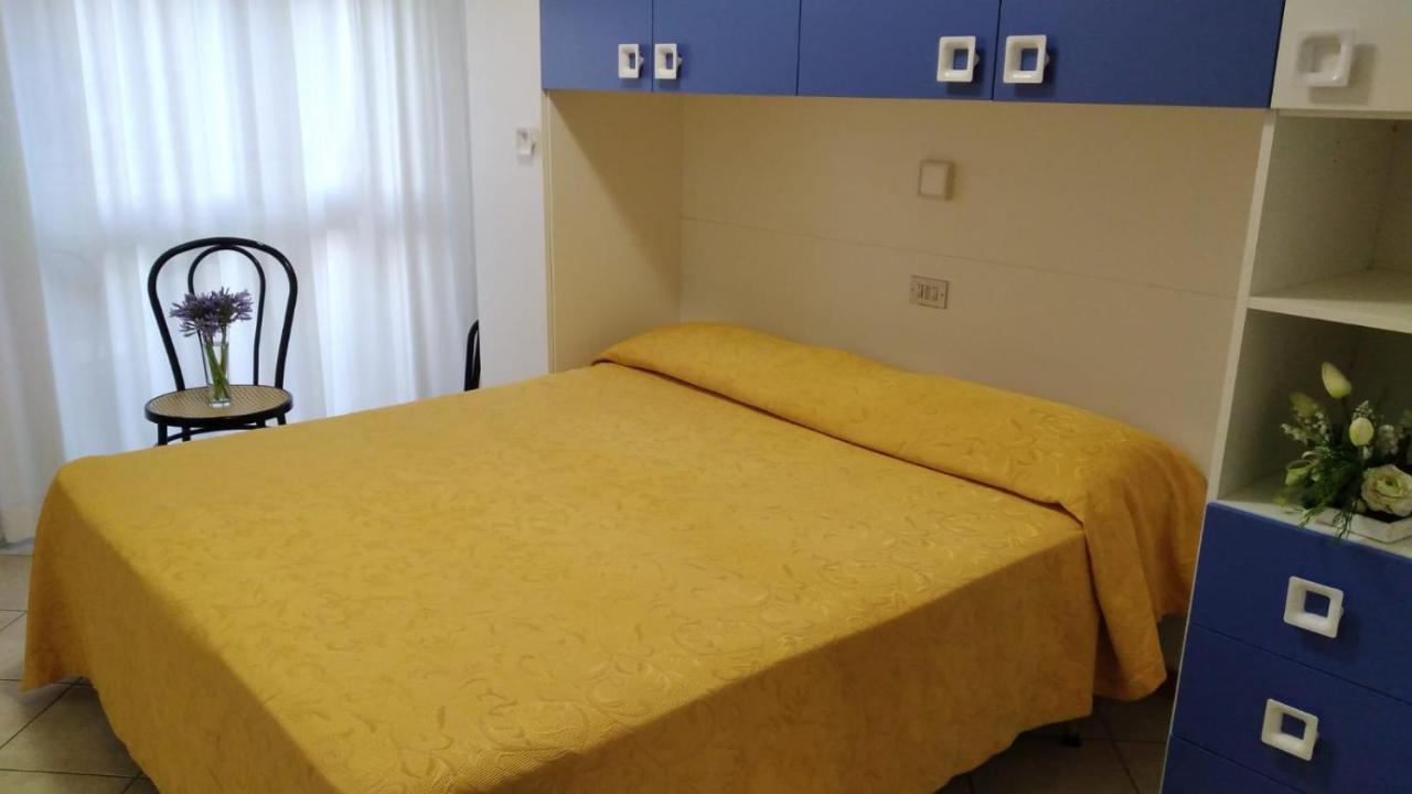 Bi Hotel Hotel