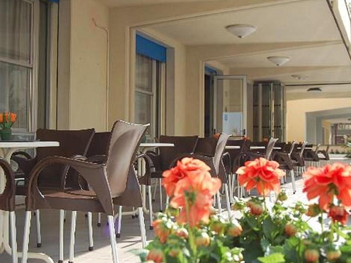 Bi Hotel Hotel