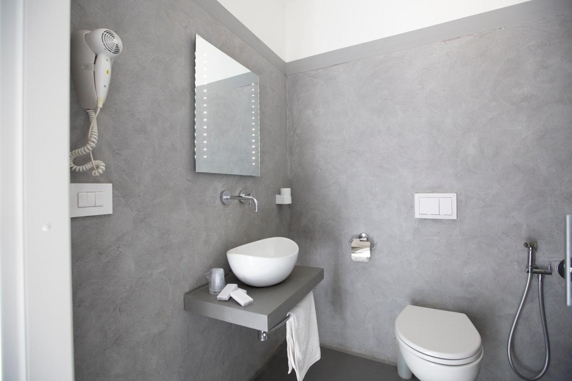 Bi Hotel 3*