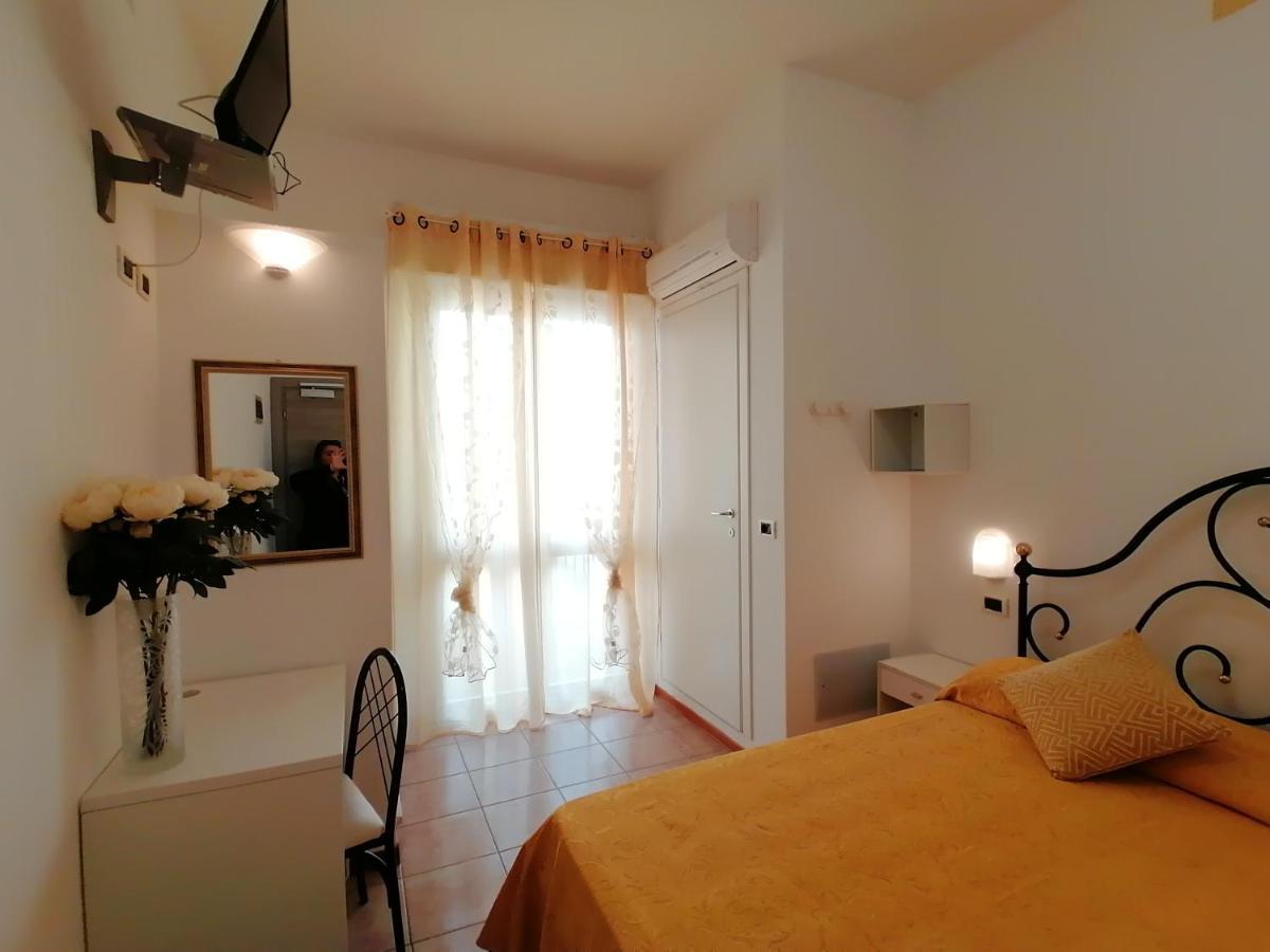 Bi Hotel 3*